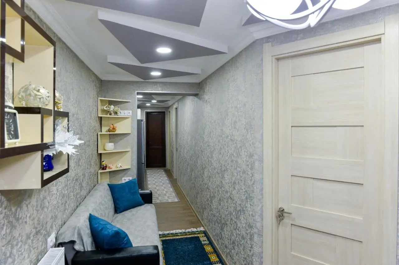 HOSTEL LOOK