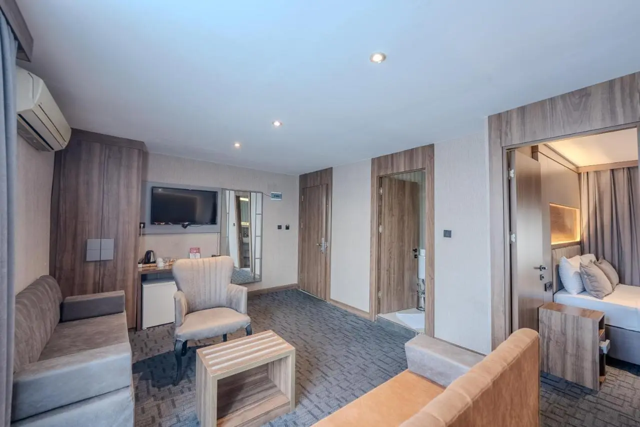 Best House Hotel OLD TOWN