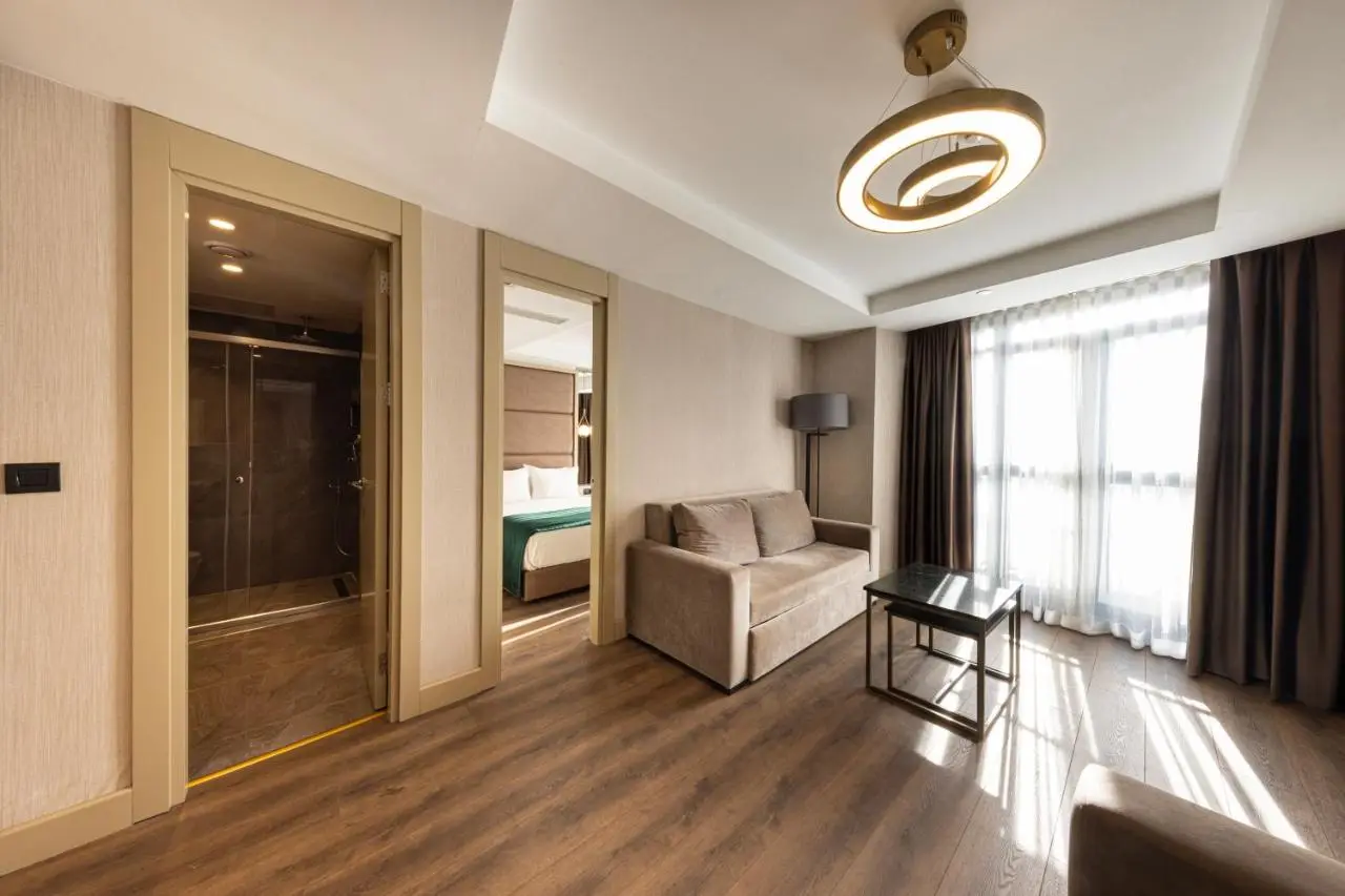 THE NEST HOTEL