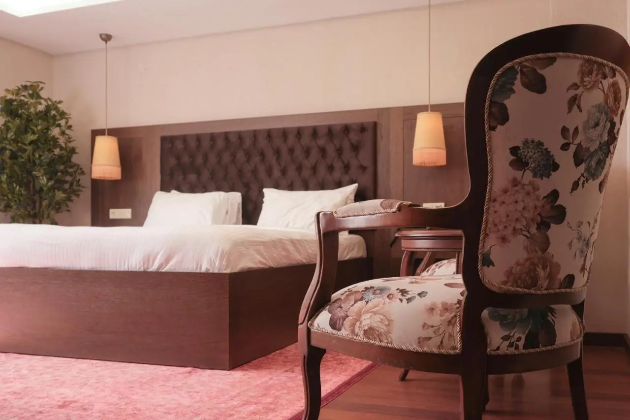 Phellos Suites Boutique Hotel