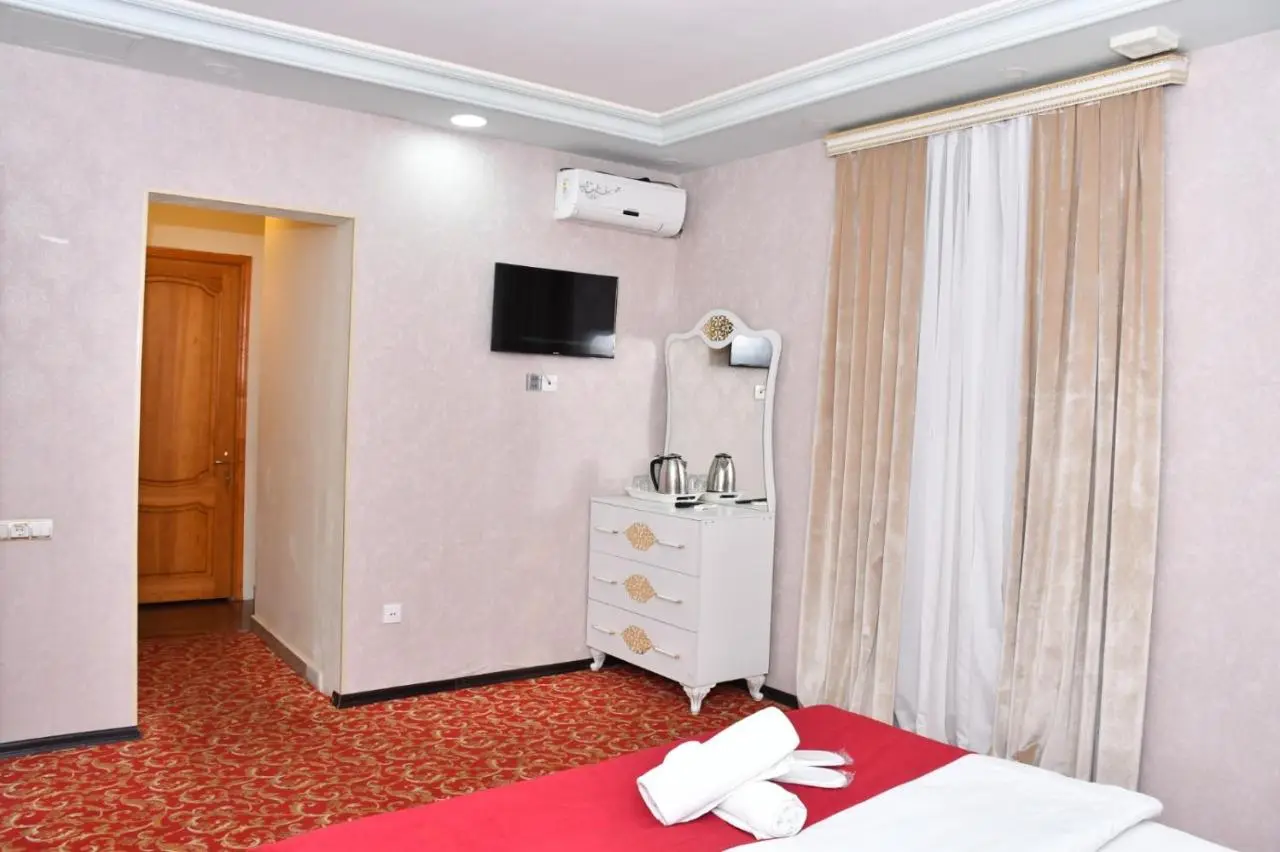 Old Town Hotel