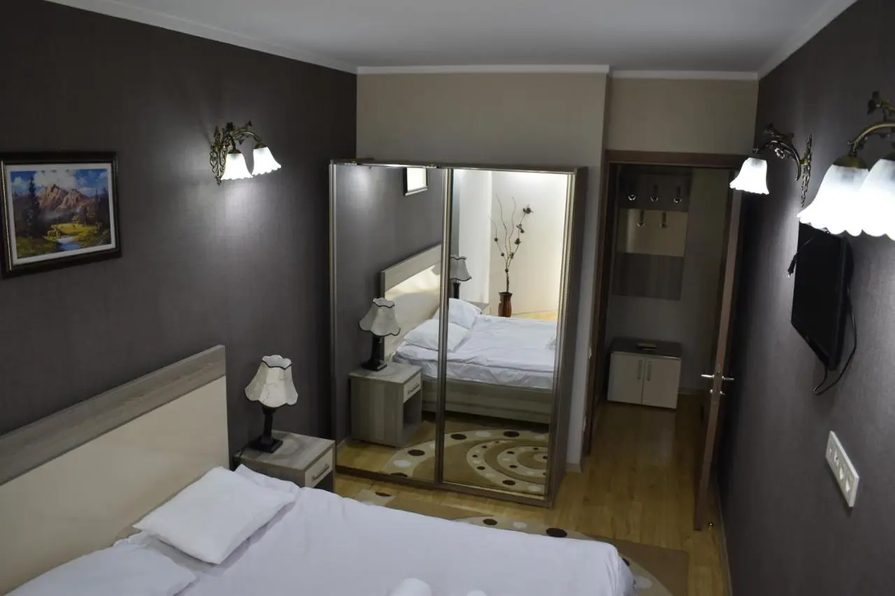 Hotel Orbi Plaza