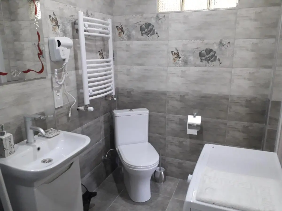 Akaki's Guesthouse