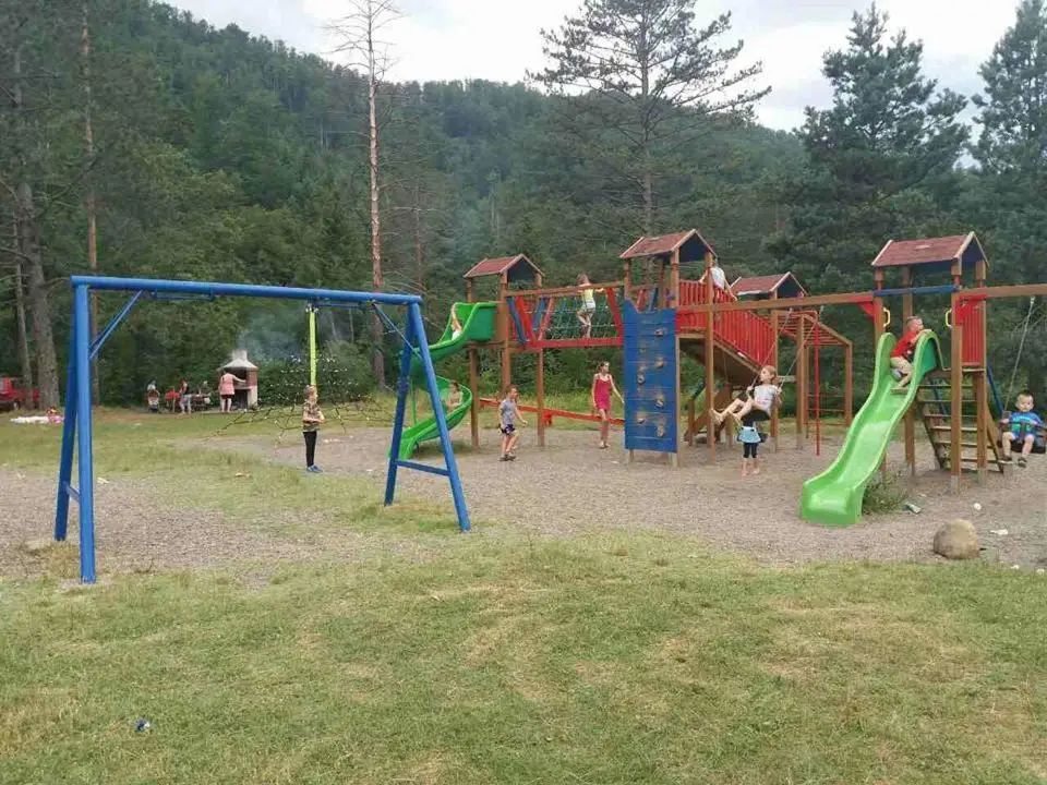 Vikendice Bungalovi Menzil