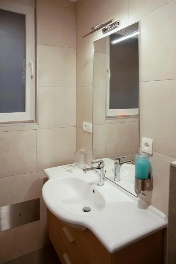 Studio Apartment Theatre View Central Sarajevo