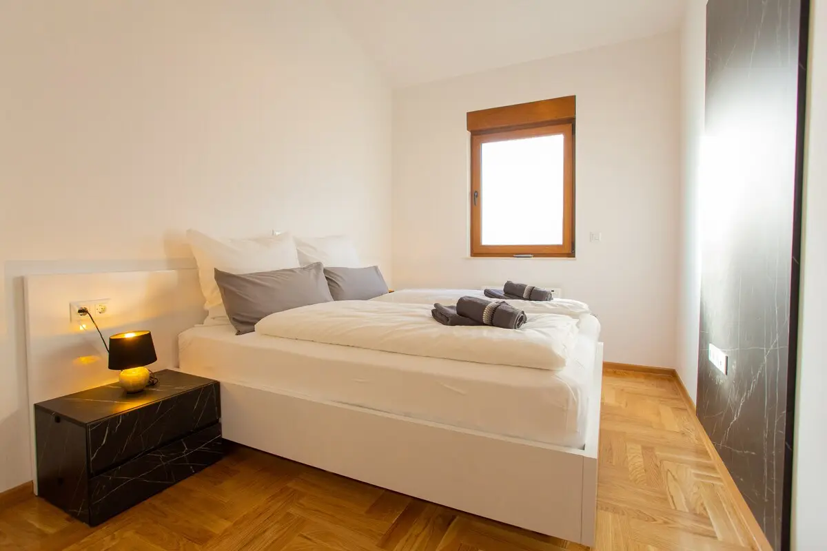 Sky Penthouse Old Bridge with sauna & jacuzzi