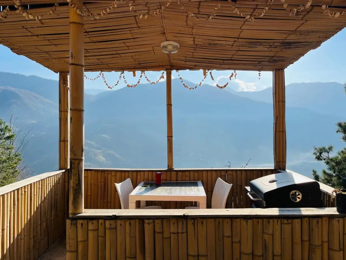 Paradise Inn