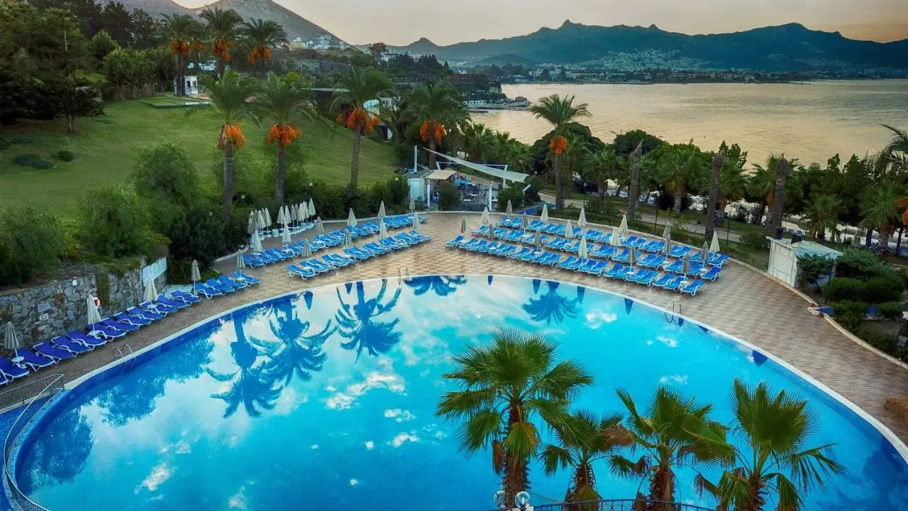 Yasmin Bodrum Resort