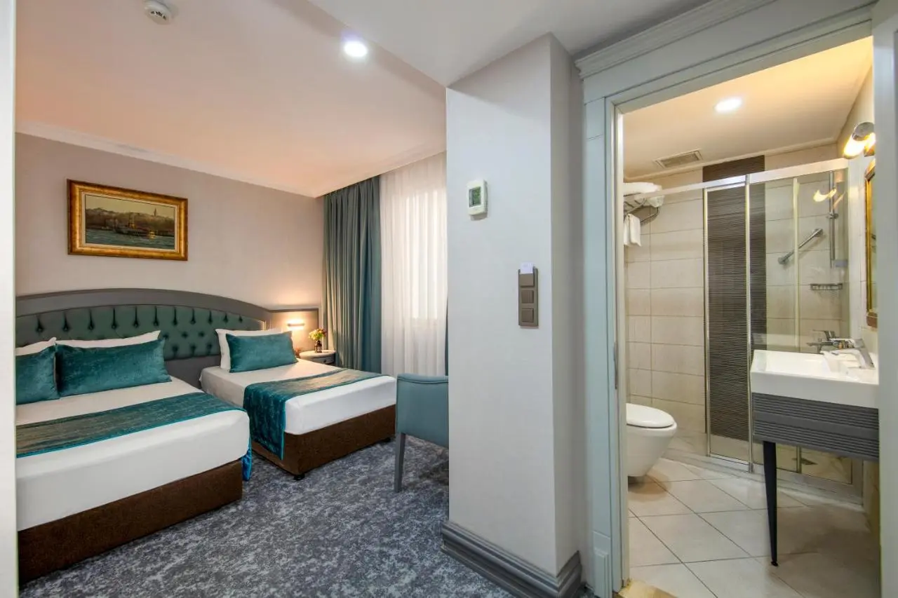 Tilia Hotel