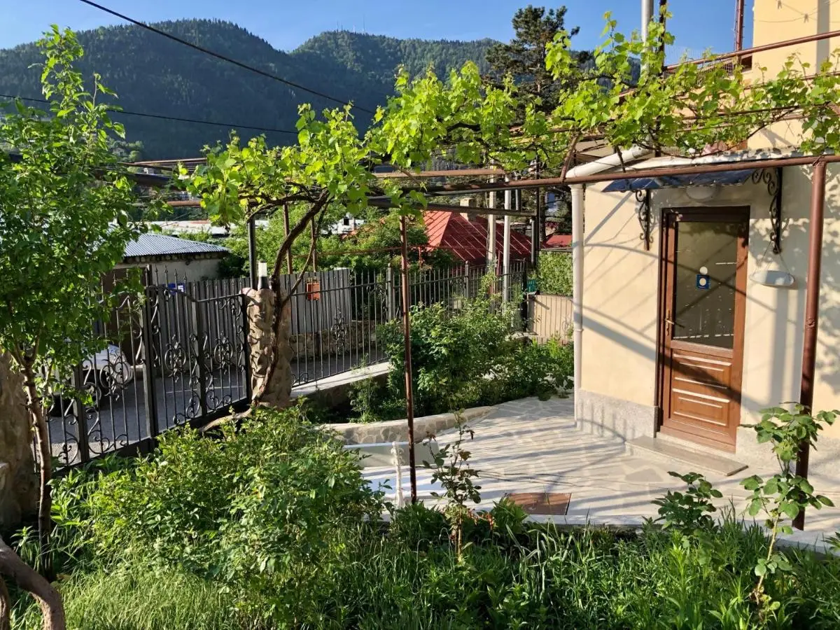 Luxury Apartment at Pirosmani 22 in central Borjomi