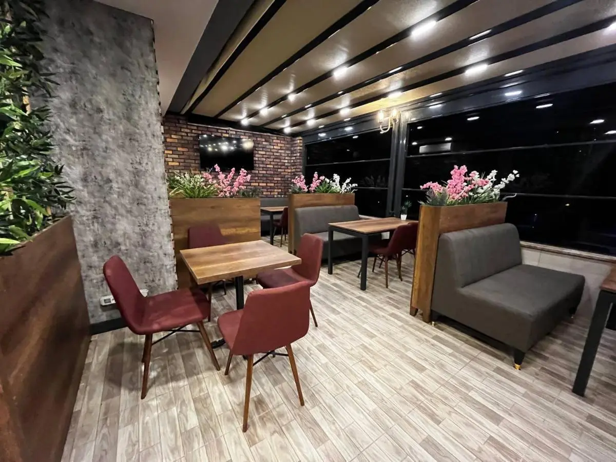 Avni Bey Otel