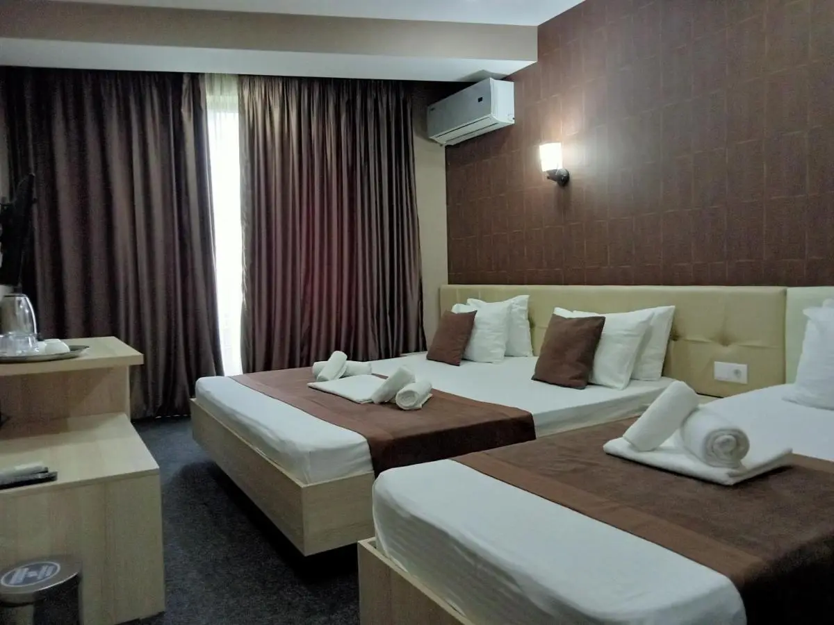 Hotel Voyager