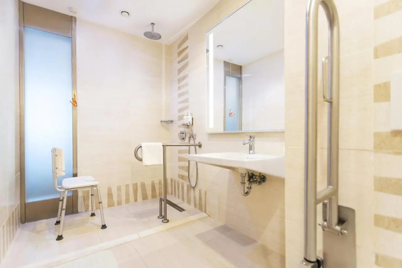 Holiday Inn Baku by IHG