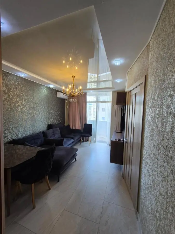 50 meters from the Black Sea coast, Malo