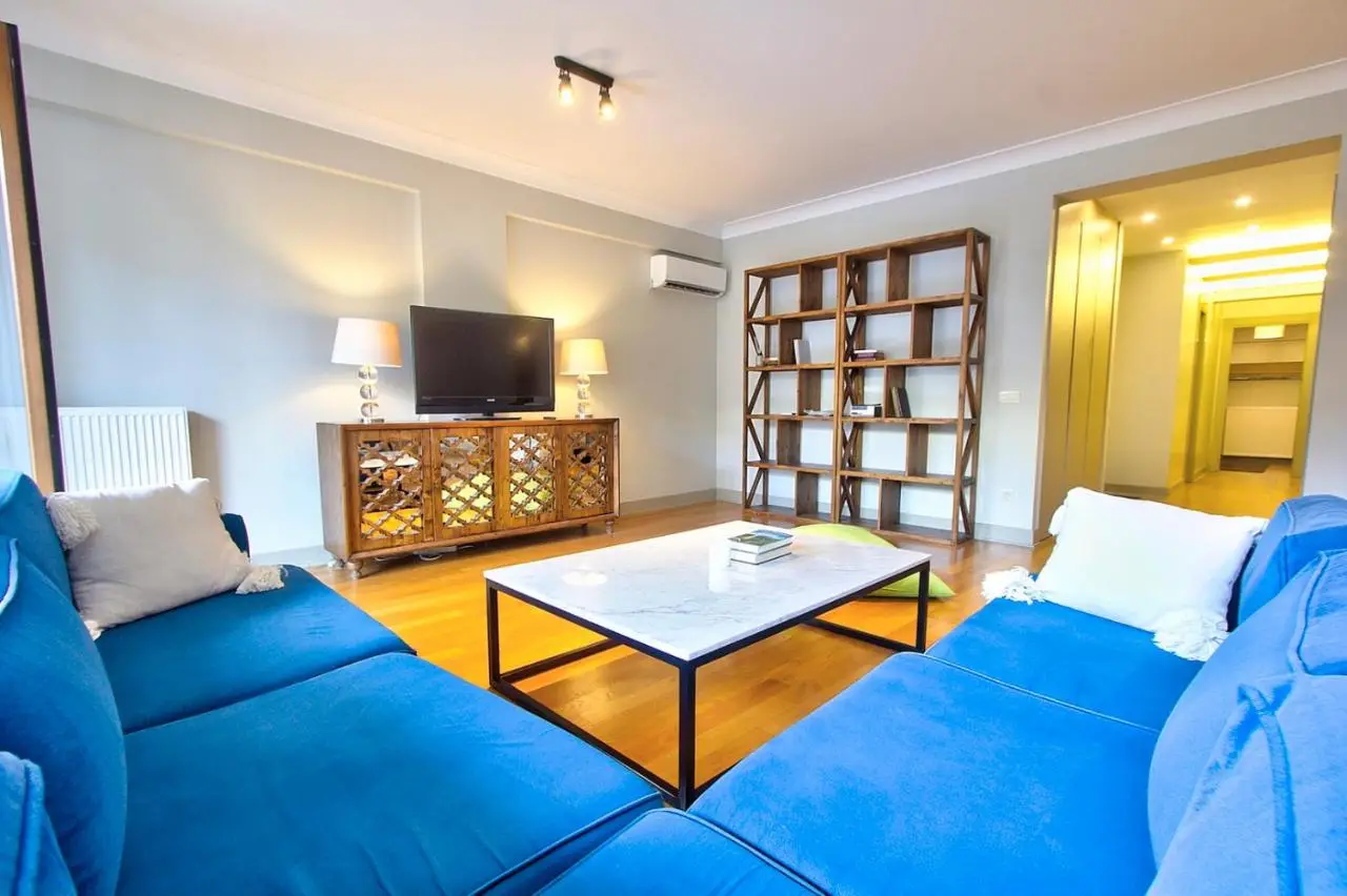 New Build with Modern Amenities and Balcony
