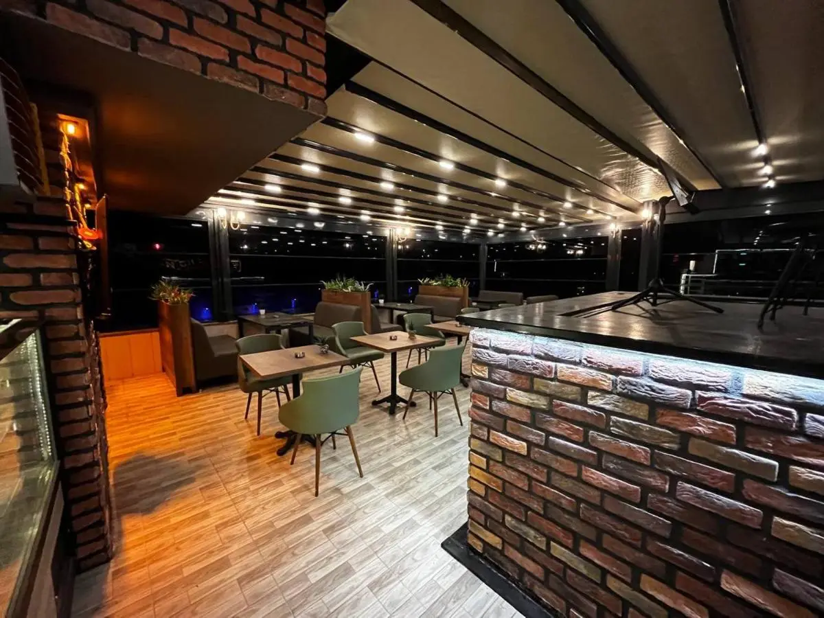 Avni Bey Otel