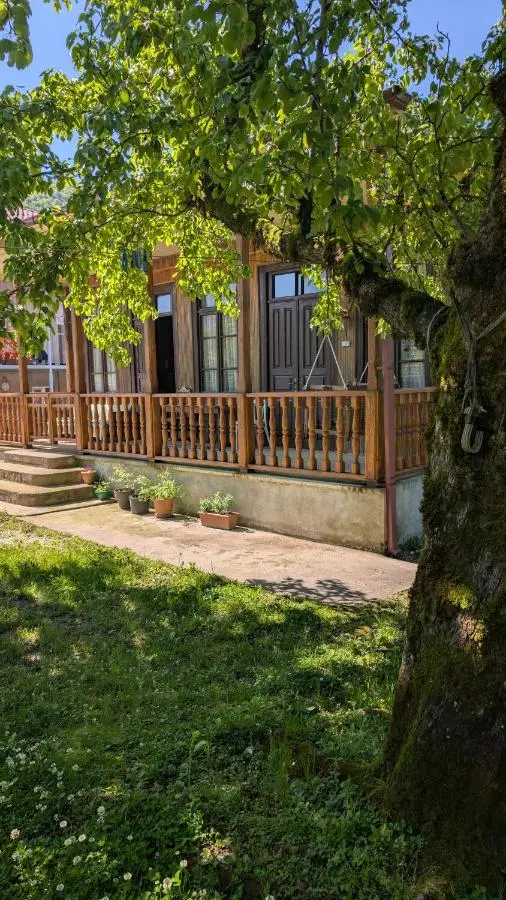 Martvili Guest House OASIS