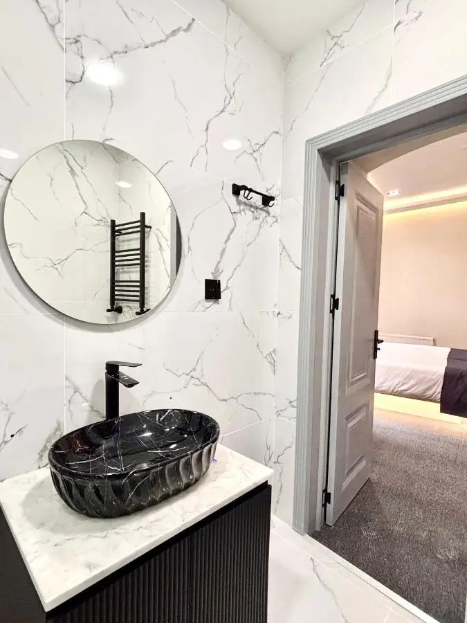 JM Central Boutique Hotel