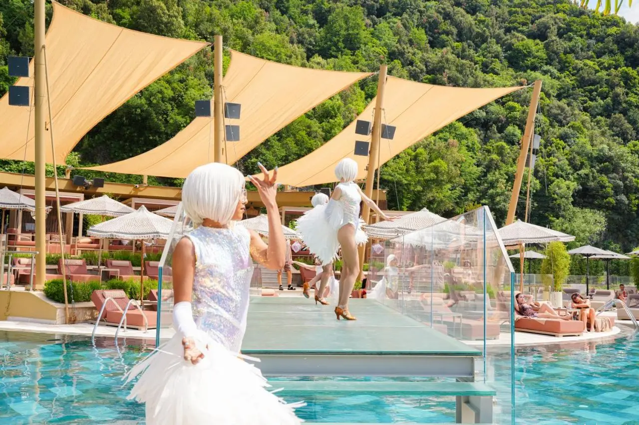 Select Hill Resort