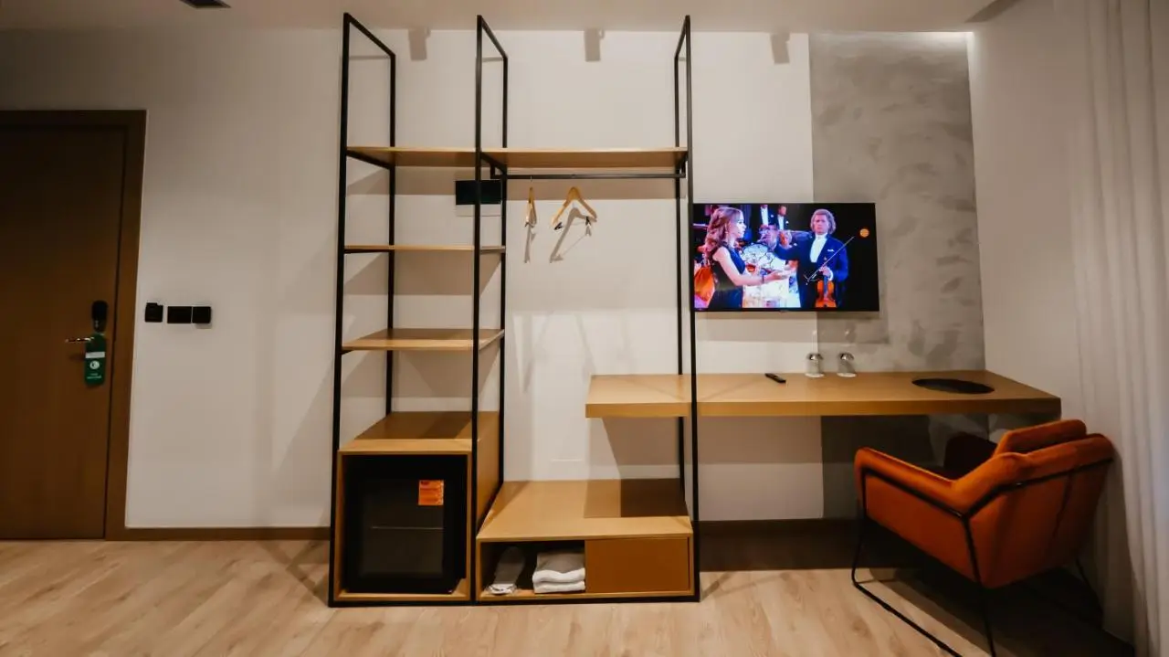 BAZ'HUR Boutique Hotel