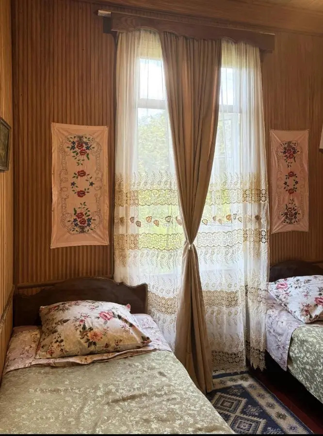 Martvili Guest House OASIS