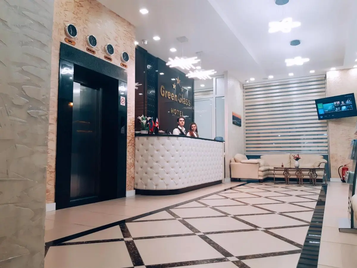 Hotel Green Glass