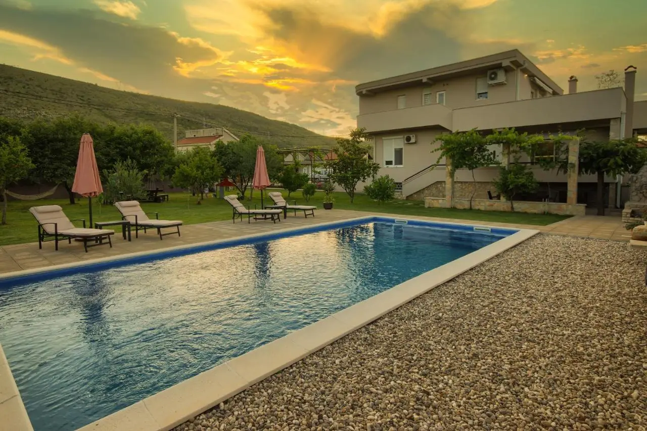 Villa Dama