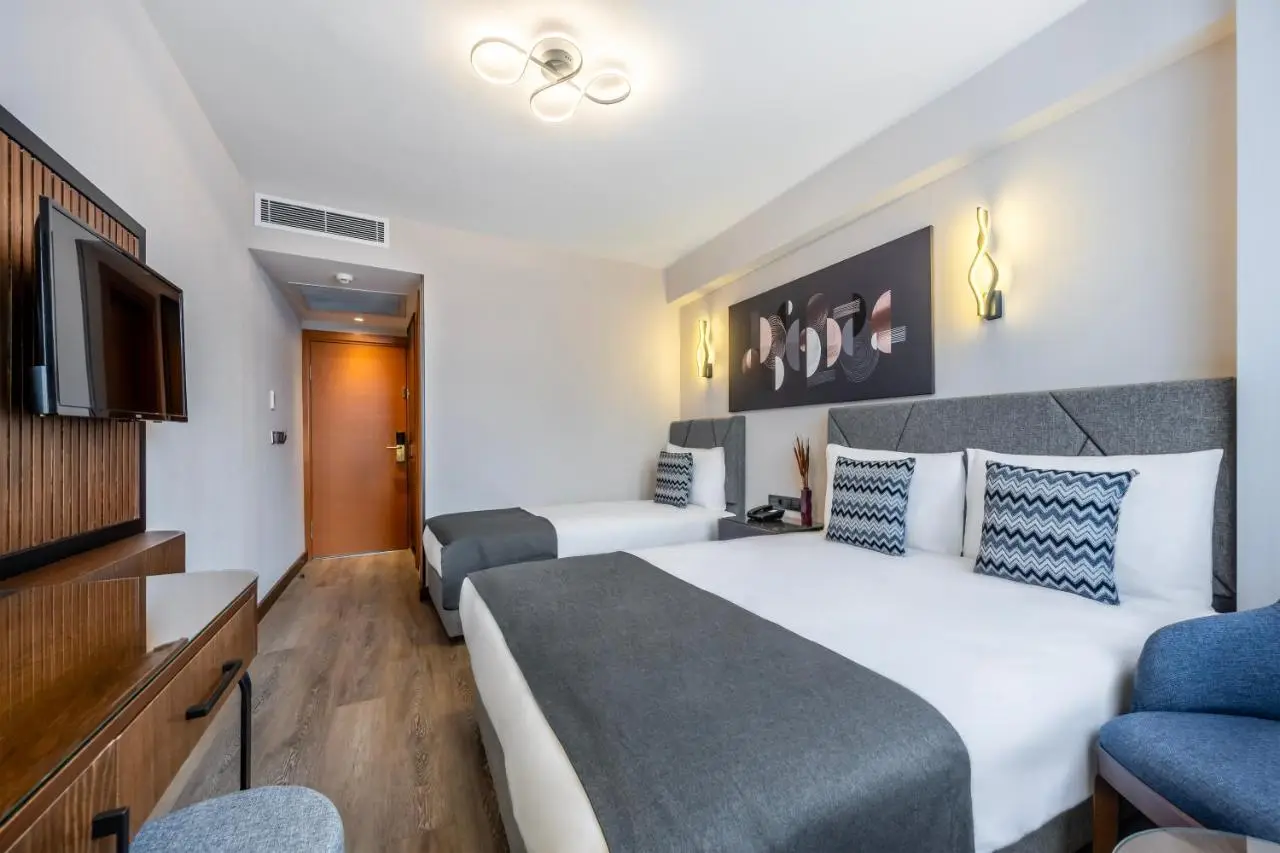 Hotel Bristol