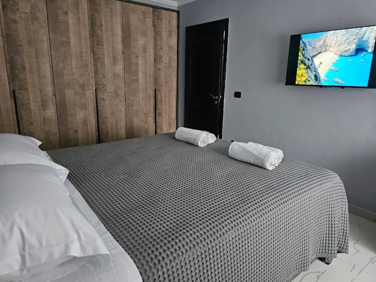 Edi's Apartments-Cozy stay in the center