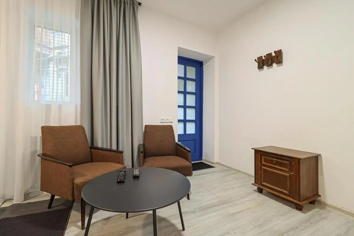 Stylish 1BR Apt in Central Tbilisi By Wehost