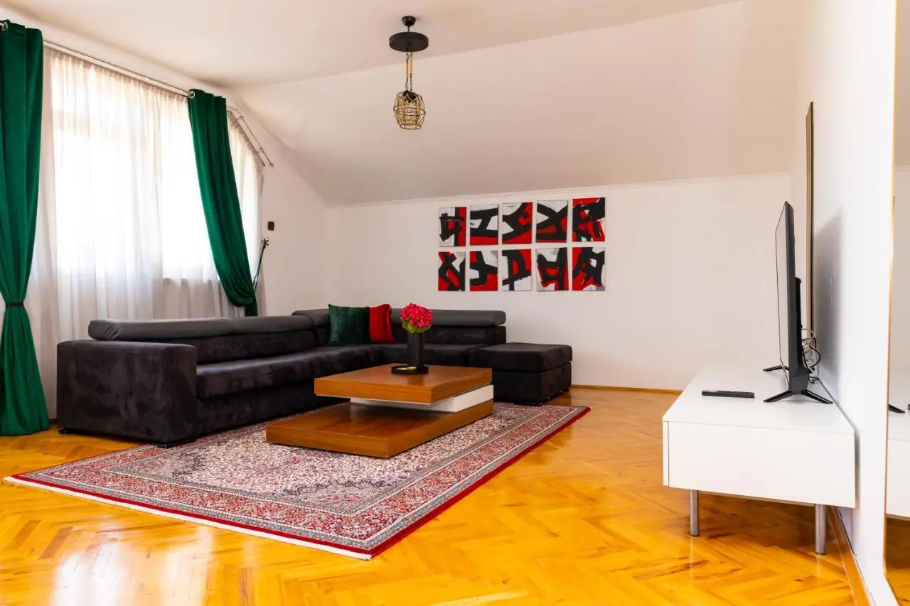 Khalilah Apartment 2