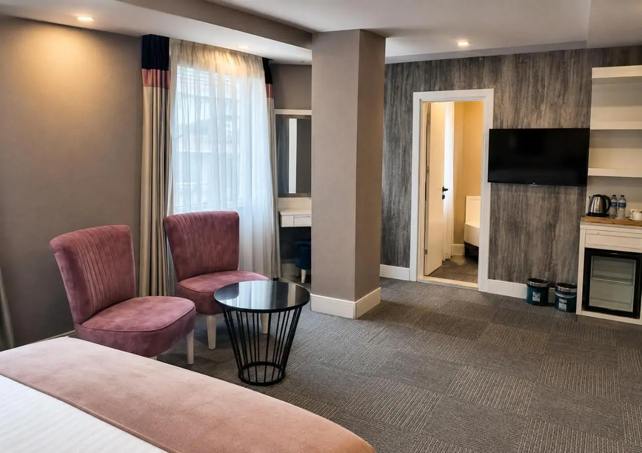 Mia Berre Hotels
