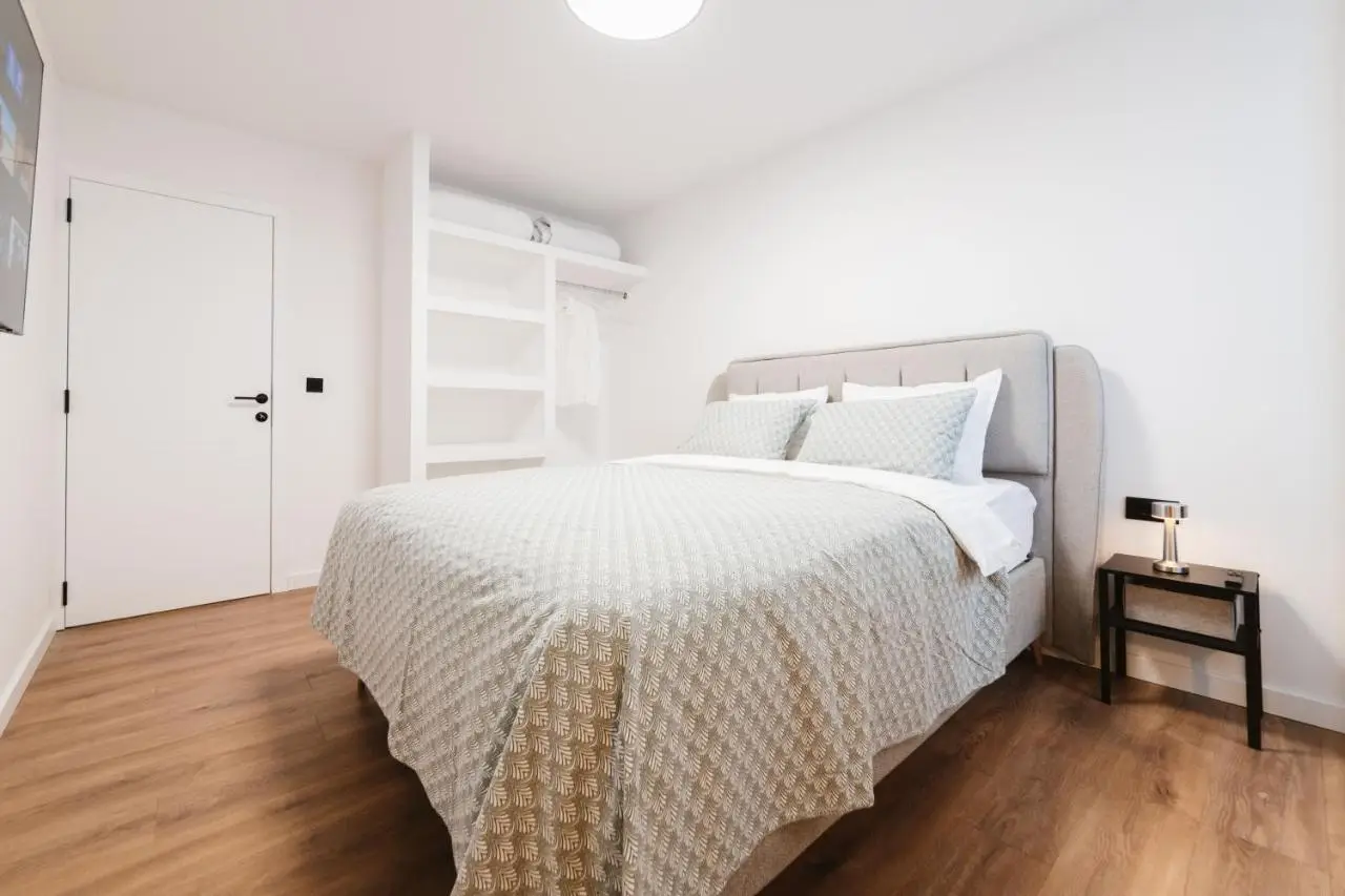 Central Apartment 44
