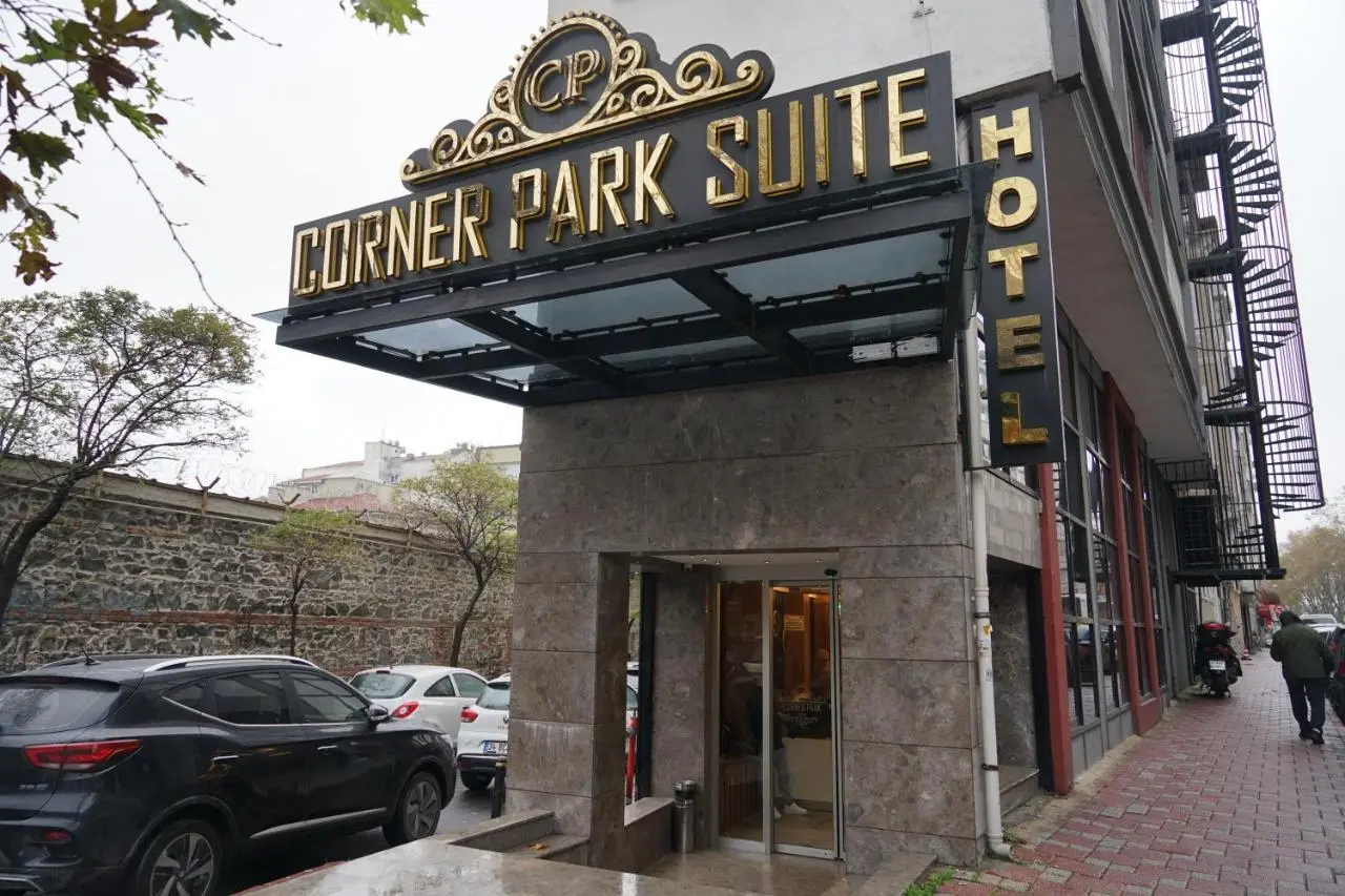 Corner Park Suites Sisli