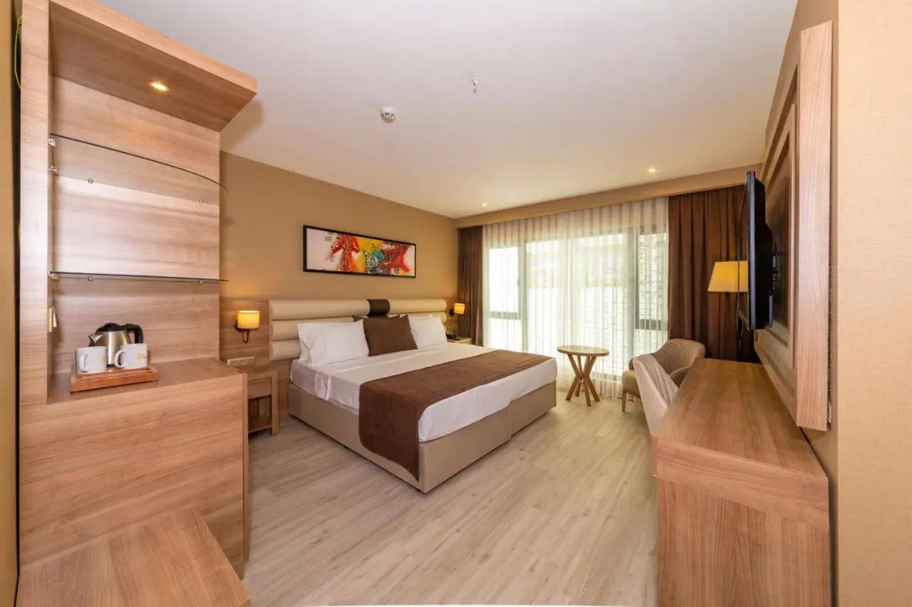 38 Hotel