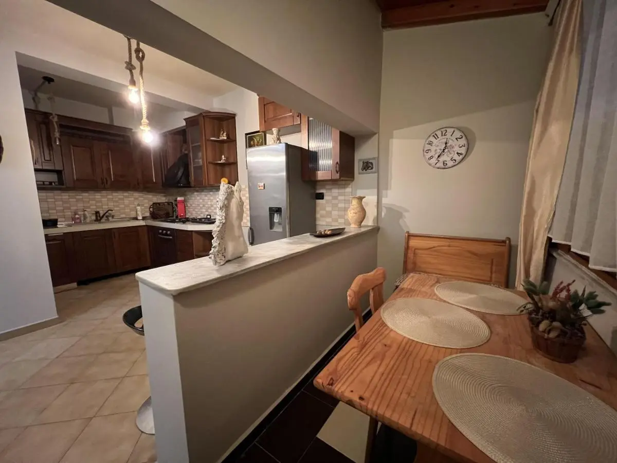 Elly Apartment