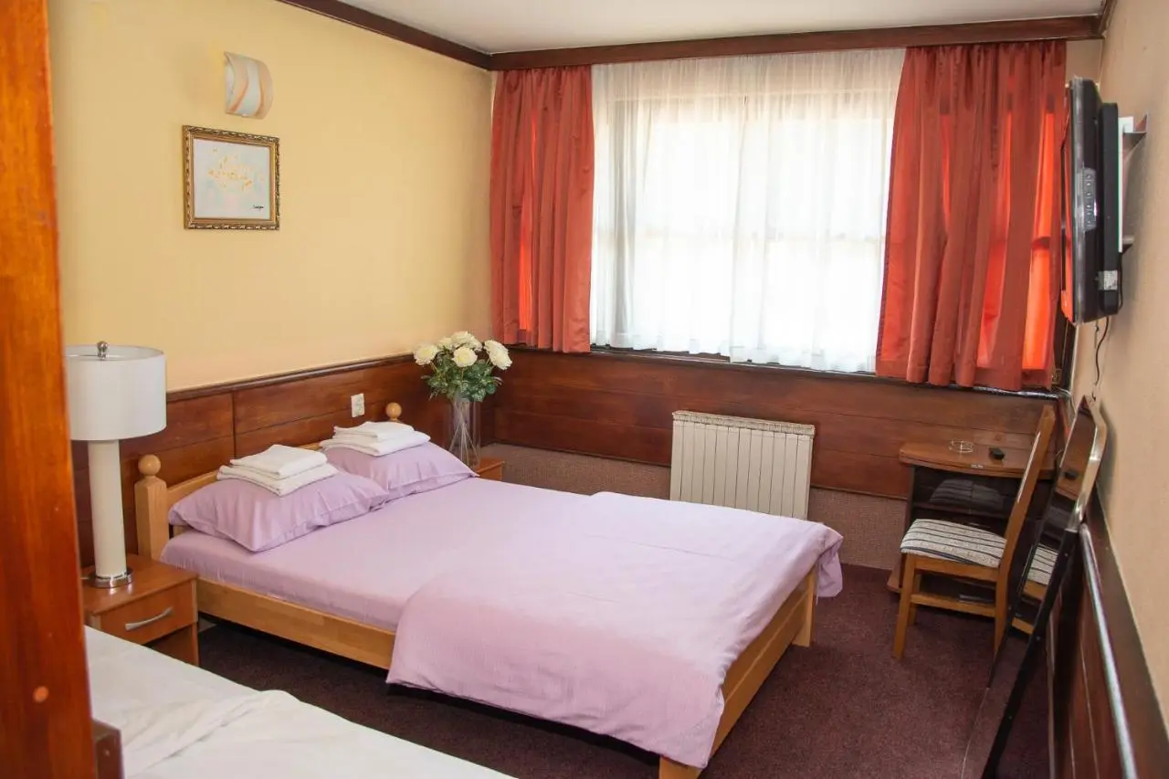 Hotel TISA
