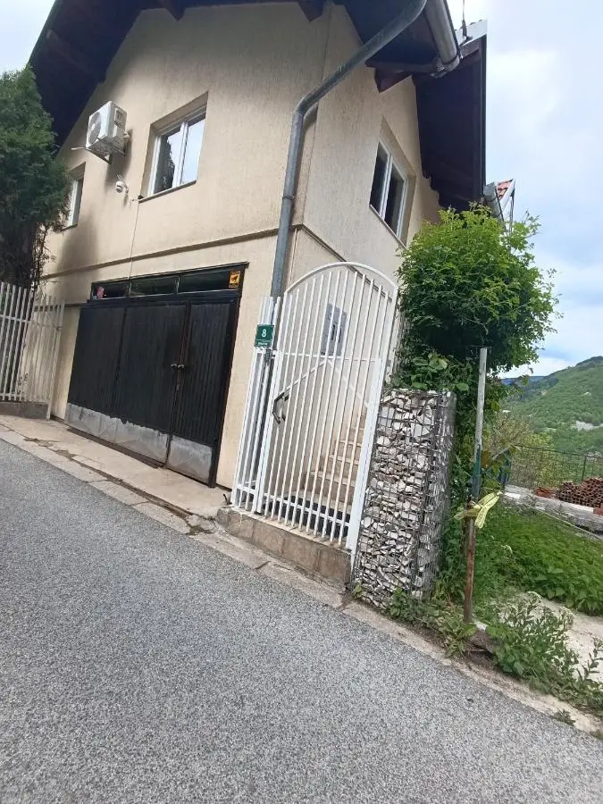 Saraj heights house