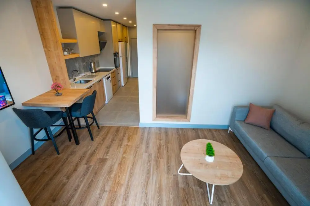 Letstay Marine Homes