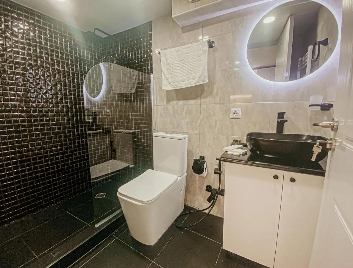 Luxury Duplex Studios - City Center