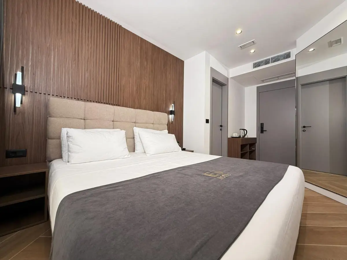 ES Hotel
