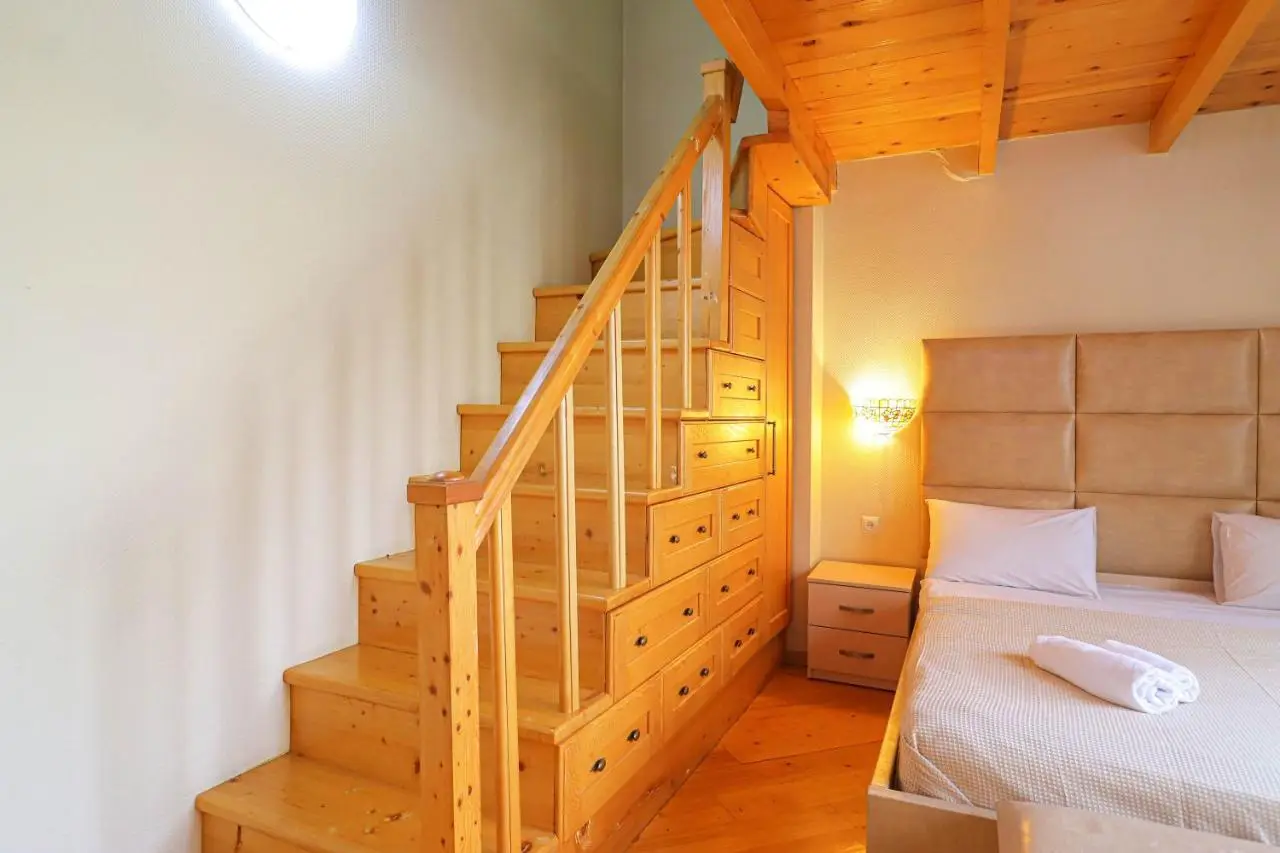 Wehost Duplex Near Rustaveli Avenue