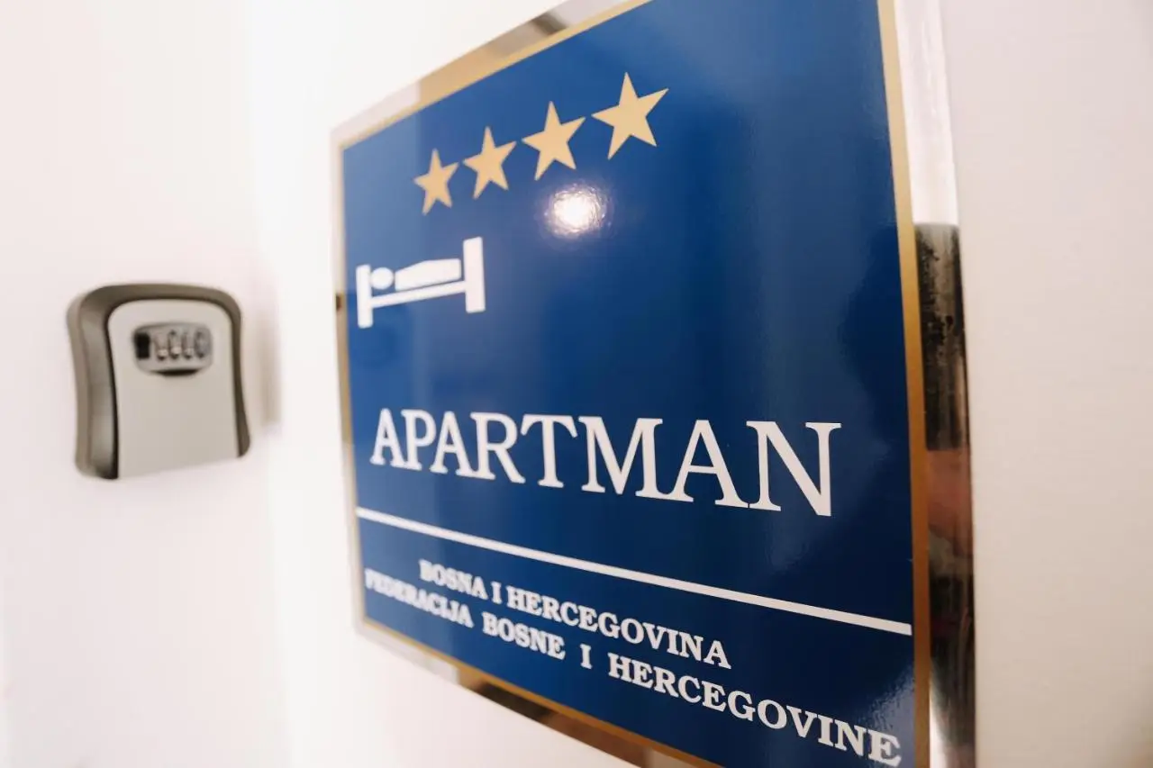 Main Street Retreat Apartment with Free Parking
