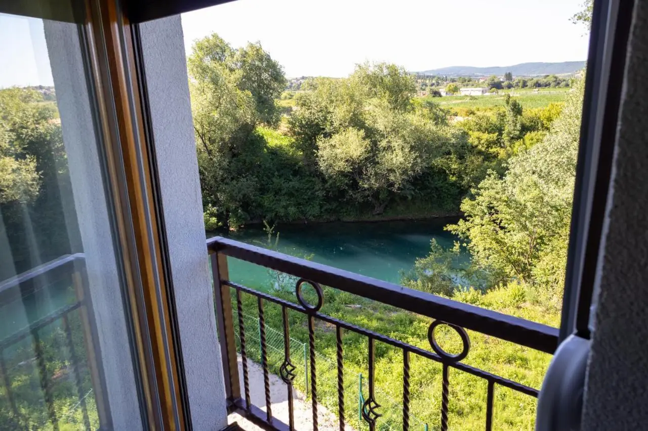 Apartments and Rooms Villa Majestic