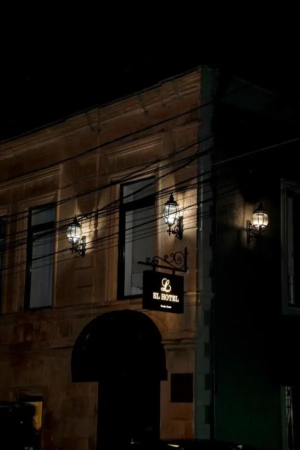 EL hotel