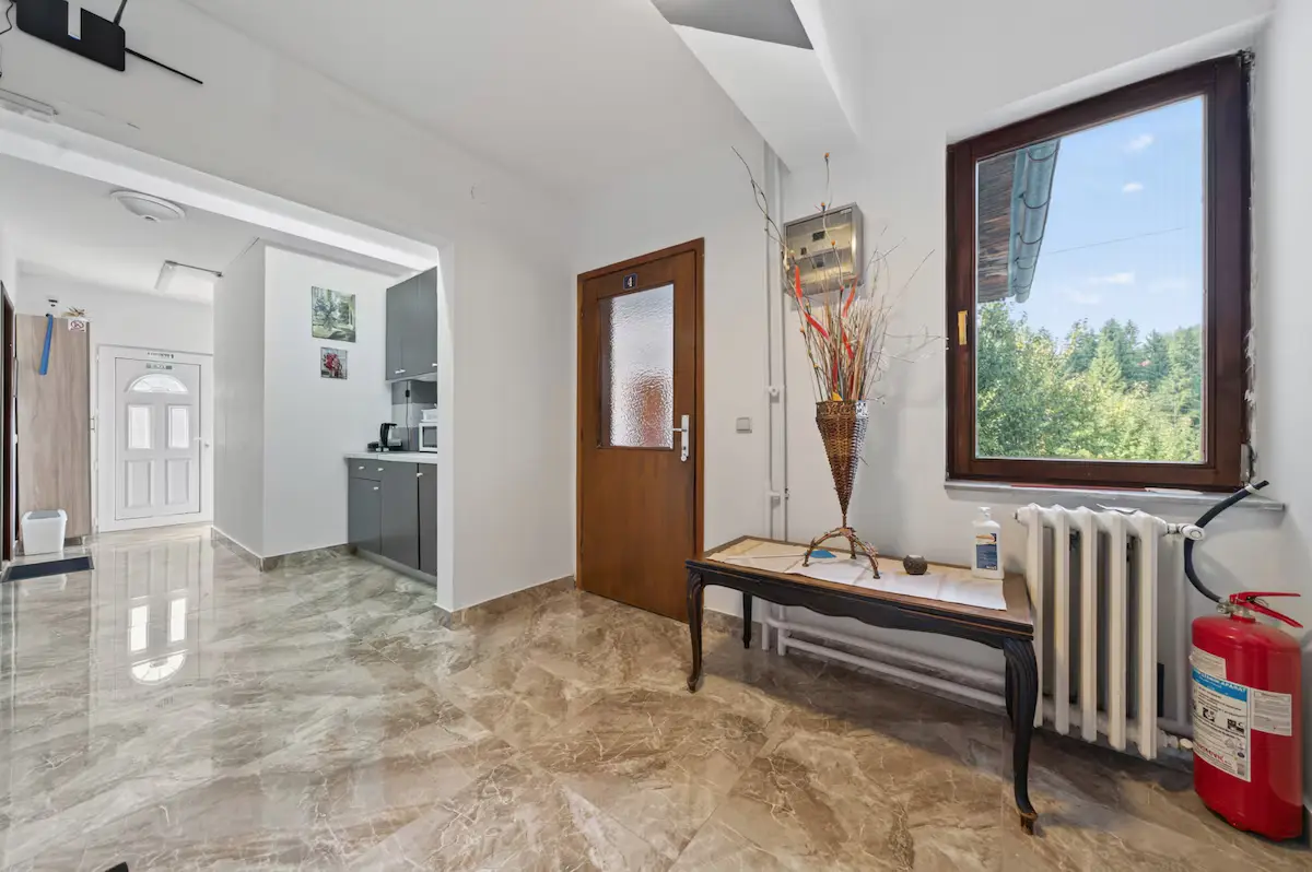 Apartment 110 m2 * 4 bedrooms * up to 13 people