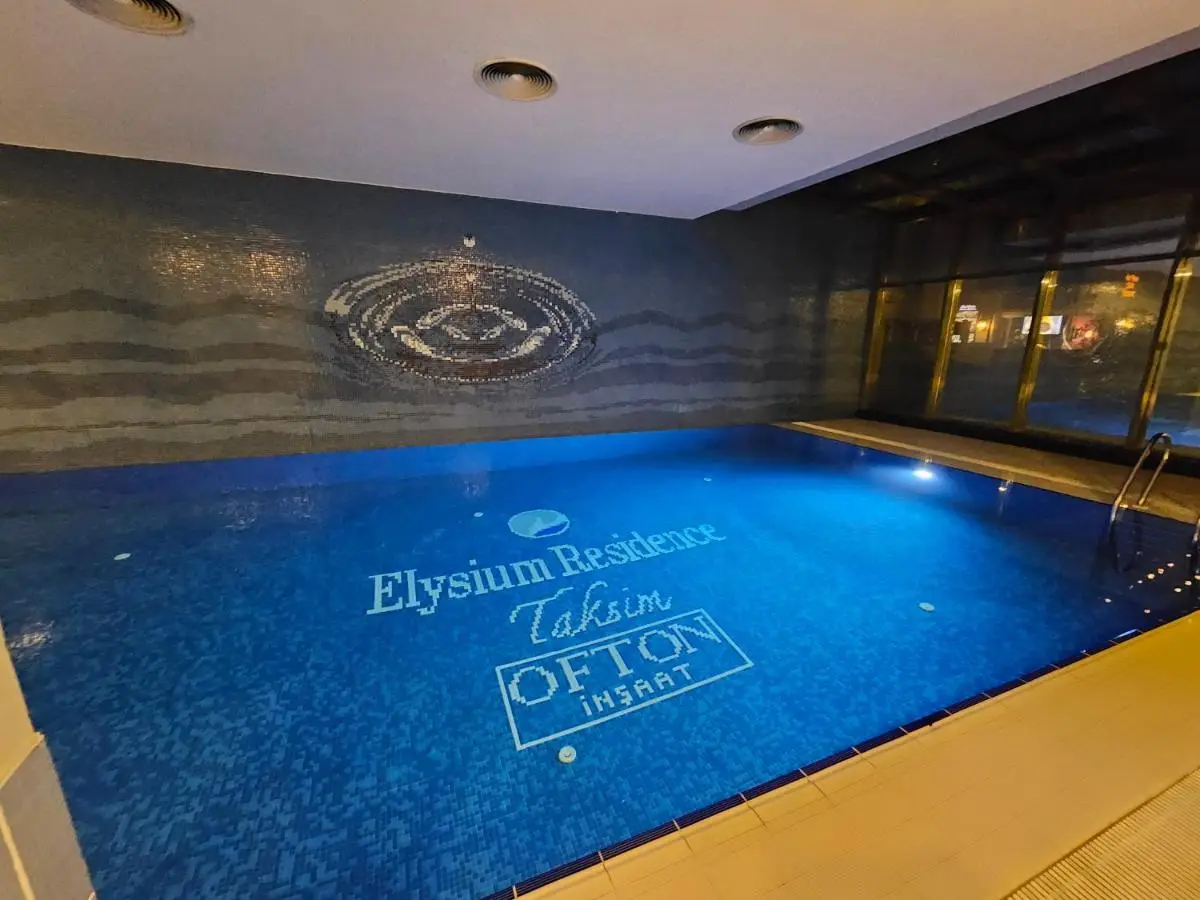 Taksim Perfect Residence, 3 bedrooms, pool, sauna, gym