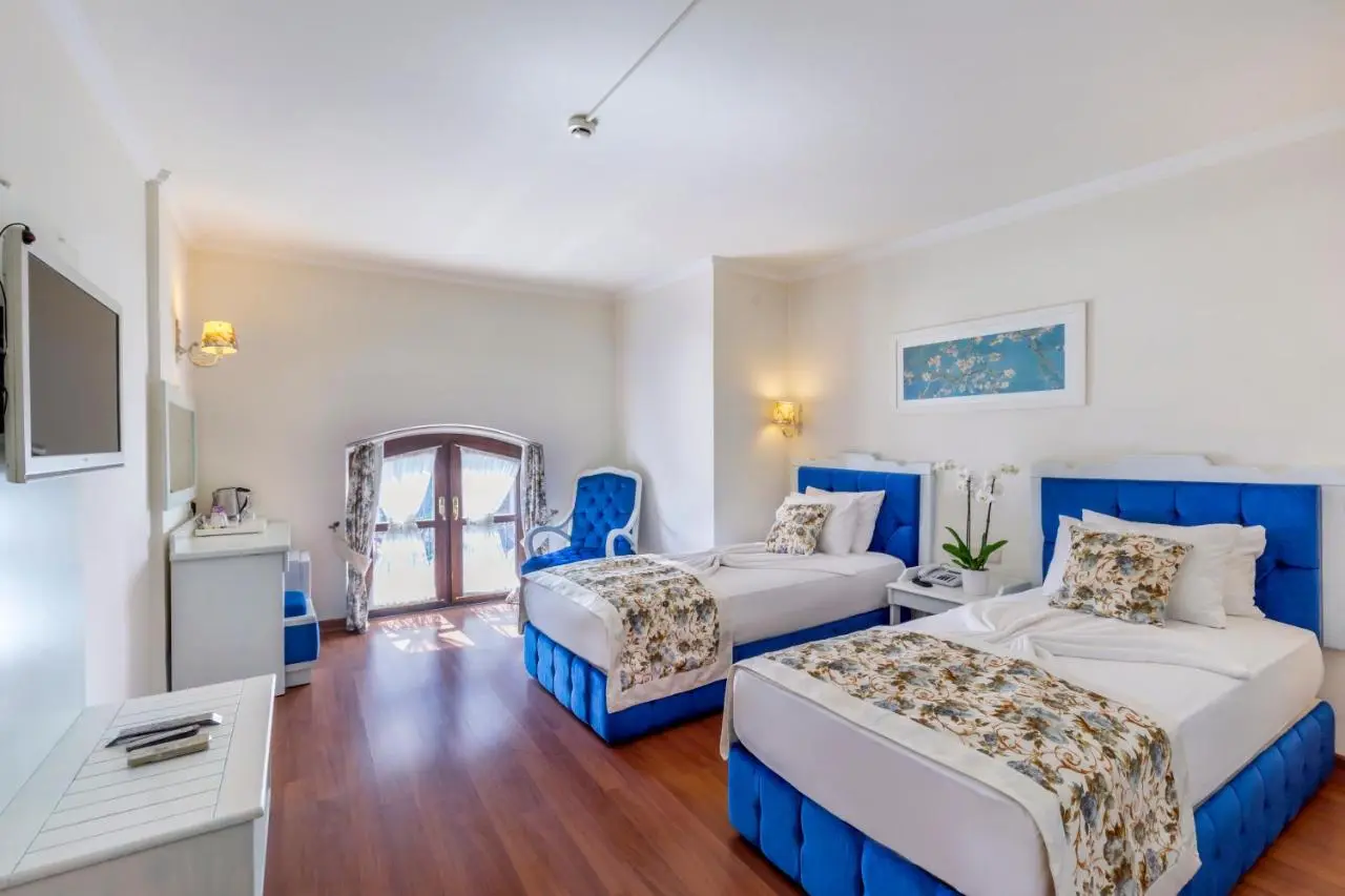 Adalya Port Hotel