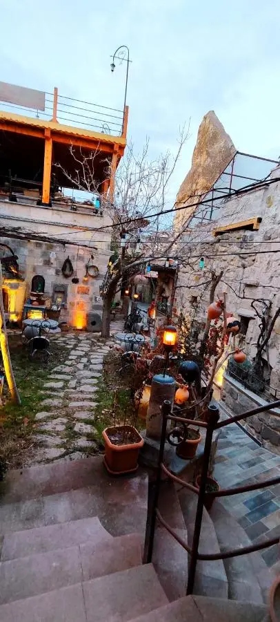 Vintage Cave House Hotel