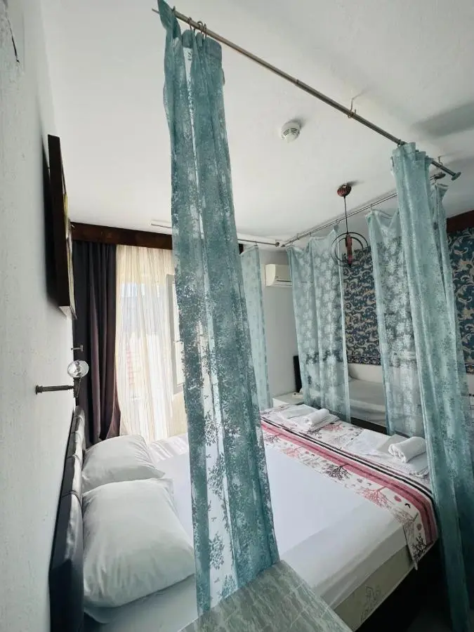 Bonjourla Otel